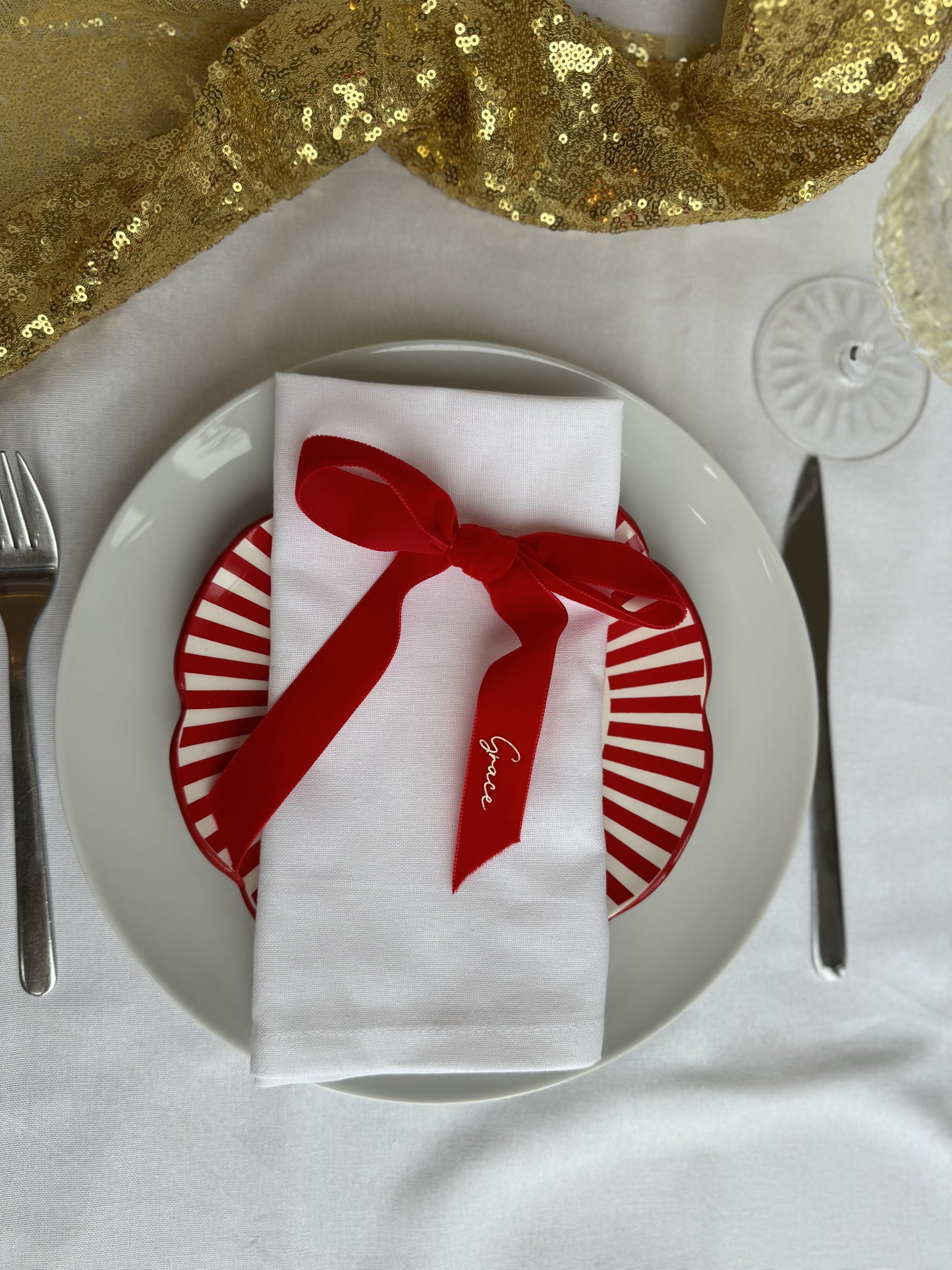 Place Setting Bow